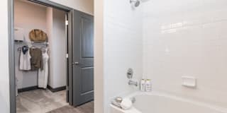 The Harrison Gallery 7