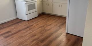 NICE HOME IN THE RIDGECREST AREA. PETS NEGOTIABLE WITH OWNERS APPROVAL Gallery 4
