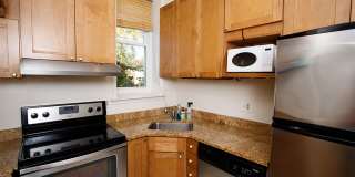 Charming Hill East One Bedroom Gallery 14