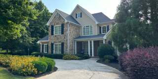 Huge, beautiful custom 4 bedroom house in Oconee! Gallery 1