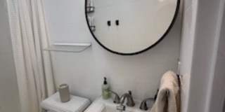 420 E 13th St Gallery 11