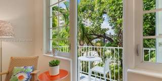 739 11th St Gallery 7