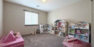 East El Paso 4 bed Refrig A/C Home! Gallery 25