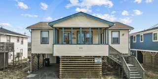 209 East Walker Street Gallery 1