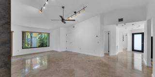 2119 N 14th Terrace Gallery 19