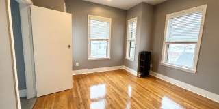 4bed 1bath apartment in Dorchester on 9/1 Gallery 6