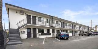 Echo Lake Apartments Gallery 15