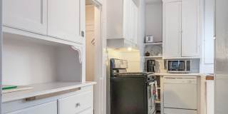 3434 California St. Gallery 43