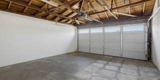 6102 Glacier Gallery 30