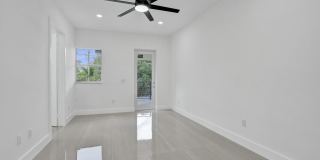 1213 W Las Olas Boulevard Gallery 15