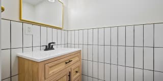 1702 N STILLMAN Street Gallery 5