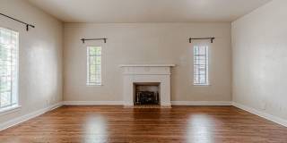 Beautiful Historic Duplex in OKC: 1824 Carey Place - 1 Gallery 8