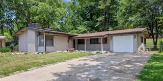 12 Country Lane Gallery 18