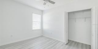 3215 BROOKLYN AVENUE Gallery 18