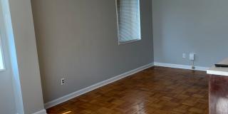 Spacious Studio Apartment in Cleveland Park Gallery 12