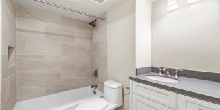 826 Cliff Drive Gallery 10