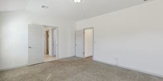 Stunning 4-Bed Home in Deer Creek Schools with Open Floorplan & Community Amenities Gallery 24
