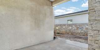 Upper Valley 2 Bedroom 2.5 Bath Gallery 42