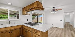 Spacious Home on Corner Lot! Gallery 11