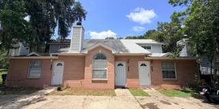 Pet Friendly Townhome | Washer & Dryer Included | Bonus Guest Space | Lawn Care Included Pet Friendly Townhome | Washer & Dryer Included | Bonus Guest Space | Lawn Care Included Gallery 1