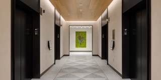 The Byron Gallery 29