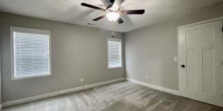 80 E. Lakeview Drive Gallery 26