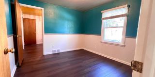 Spacious 4BR House in Edgewater Gallery 55