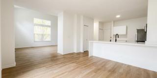 1089 Ellsworth Drive Gallery 3