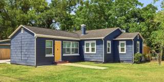 Charming 2-Bedroom, 2-Bath Seminole Heights Home on large corner lot! Gallery 1