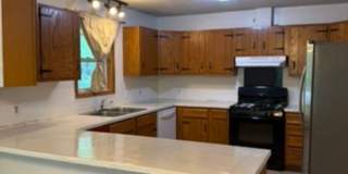 Lauesen Ave - 4521 Gallery 1