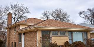 3830 W Touhy Avenue Gallery 1