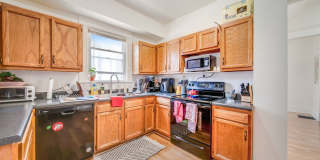 Ultimate 6-Bedroom House with Amazing Front Porch! Gallery 9