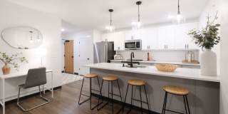 LoSo Lakeside Apartments Gallery 1