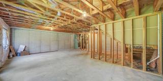 Charming 3BR Townhome in Lincoln Gallery 25