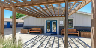 Oak Creek Gallery 28