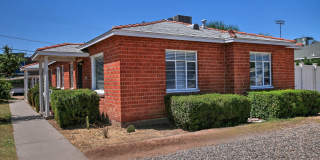 1923 W Earll Drive Gallery 2