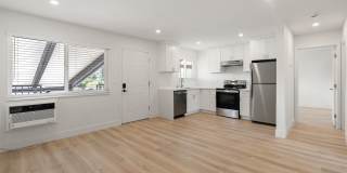 1622 Palm St - 2 Bedroom 2 Bath Fully Renovated: MOVE IN AVAILABLE NOW | July 1st, 2026 Units available Gallery 4