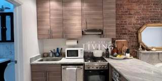 72 Irving Place Gallery 4