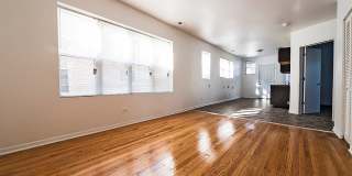 7938 S Hermitage Gallery 25
