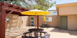 Oak Terrace Gallery 15