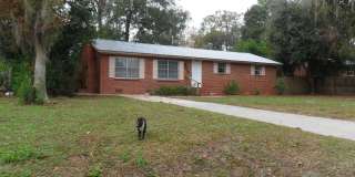 506 NW GWEN LAKE AVE. Gallery 1