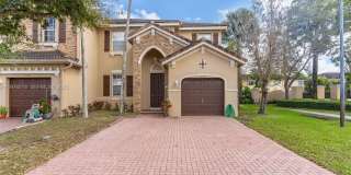 925 SW 152nd Ct Gallery 1