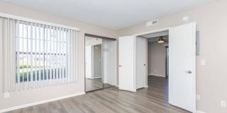 Oak Tree Court Gallery 43