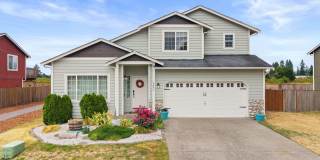 Spacious 4-Bedroom Yelm Home with Fenced Yard & Mountain Views Gallery 1