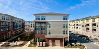 Innovative Living! Gallery 17