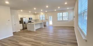 Beautiful 3BR/2.5BA Townhouse; Easy Access to I485 and Uptown Beautiful 3BR/2.5BA Townhouse; Easy Access to I485 and Uptown Gallery 22