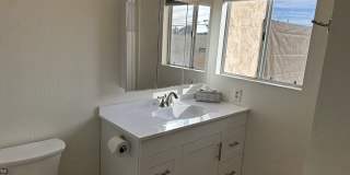 719 North M Street Gallery 9