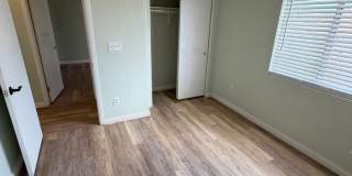AMERICANA Property Mgmt - 2 story 4 Beds + Loft + Office  in the Gated Community in East LV Gallery 35