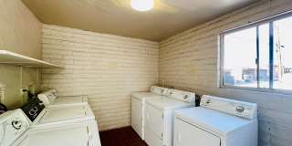 3130 E 4th Street Gallery 9