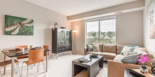 Riverview at Upper Landing Gallery 15